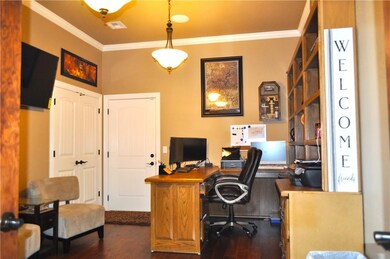 9008 David Dr, Siloam Springs, AR 72761 - photo 4