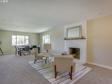 Living Room/Dining Room