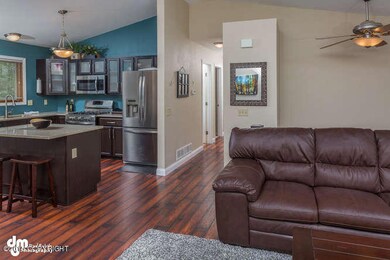 2440 Cleo Ave Anchorage AK-small-007-26-