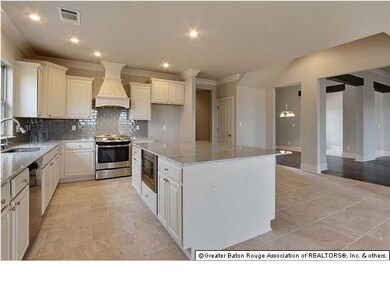 3730 CLUB VIEW CT, ZACHARY, LA 70791