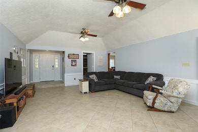 14111 Limerick Ln, Tomball, TX 77375 - photo 4