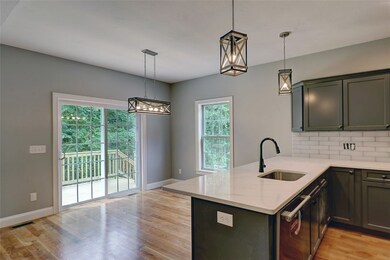 402 Hunting Hill Dr, Cumberland, RI 02864 - photo 6