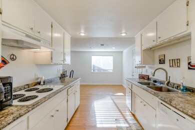 3545 Elizabeth Way, Redding, CA 96001 - photo 2