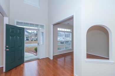 Two-story foyer