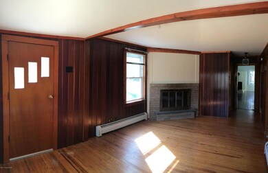 LIV.ROOM 2ND VIEW
