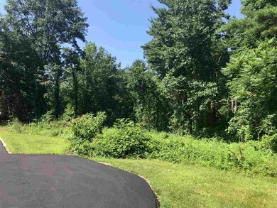 17 Hampstead Rd, Salem, NH 03079 - photo 4