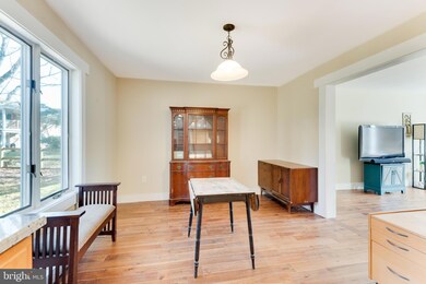 613 Harbor Dr, Annapolis, MD 21403 - photo 6