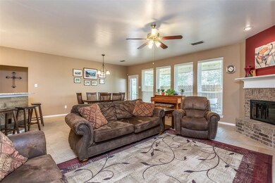 3400 Columbus St, Gainesville, TX 76240 - photo 6