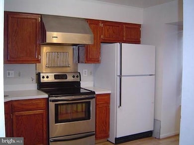 9579 Clocktower Ln, Columbia, MD 21046 - photo 5