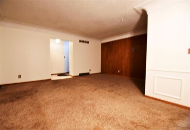 2801 Bennett Ave, Des Moines, IA 50310 - photo 5