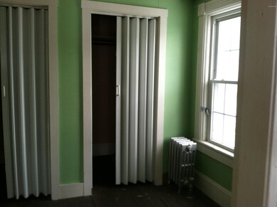 21 Adams St, North Adams, MA 01247 - photo 2