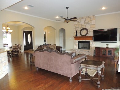 12223 Montel, Helotes, TX 78023 - photo 6