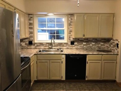 Kitchen - 3