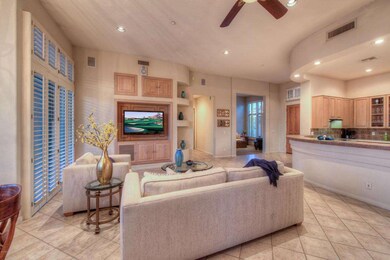 005_Living Room