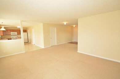 839 Pine Lake Dr, Greenwood, IN 46143 - photo 6