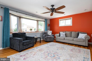 607 Wallerson Rd, Catonsville, MD 21228 - photo 7