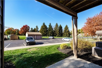 1620 Piper Ln unit 101, Dayton, OH 45440 - photo 3