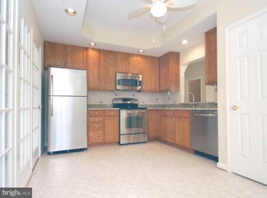 6907 Bluefield Dr, Fredericksburg, VA 22407 - photo 3