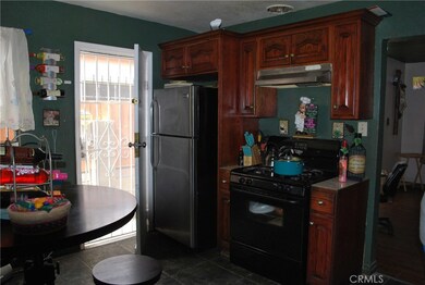 2126 E Nord St, Compton, CA 90222 - photo 5