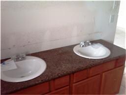 7918 Longshire Ln, Houston, TX 77040 - photo 7