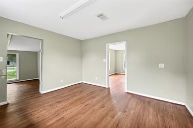 836 Nancy Rose St, Houston, TX 77015 - photo 6