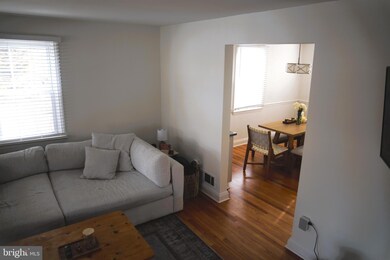 8651 Rock Oak Rd, Parkville, MD 21234 - photo 5