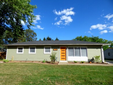 1112 Clover Ln unit 1, McHenry, IL 60051 - photo 7