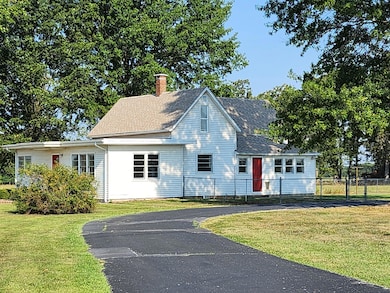 20636 Lawrence 2180, Aurora, MO 65605 - photo 5