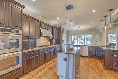 2616 Crooked Stick Lane34
