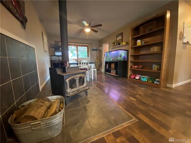 2524 Birch Bay Lynden Rd, Custer, WA 98240 - photo 4