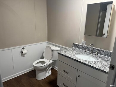 828 Jonathan Ln, Quincy, IL 62305 - photo 5