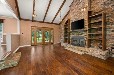 218 Hamilton Dr, Pineville, LA 71360 - photo 5