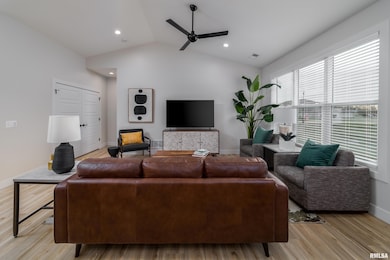 361 E Donahue St, Eldridge, IA 52748 - photo 6