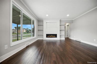 1418 W 13 Mile Rd, Royal Oak, MI 48073 - photo 4