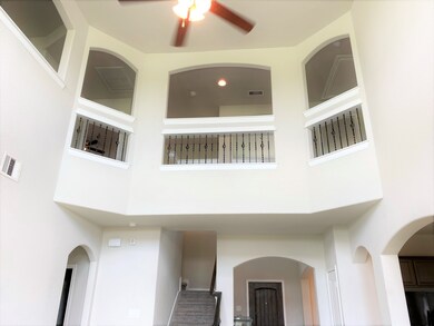 397 Lake Line Dr, Alvin, TX 77511 - photo 4