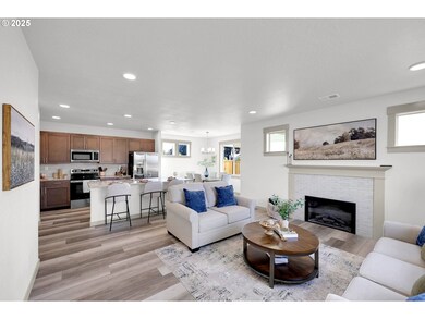 5142 Holly St, Springfield, OR 97478 - photo 3