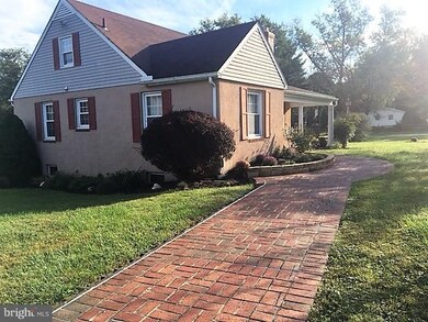 524 Cockeys Mill Rd, Reisterstown, MD 21136 - photo 5