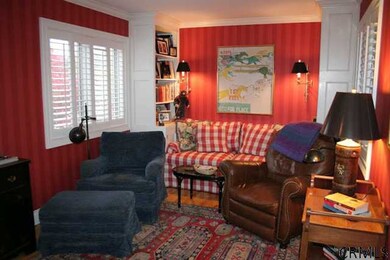 22 Collins Terrace, Saratoga Springs, NY 12866 - photo 5