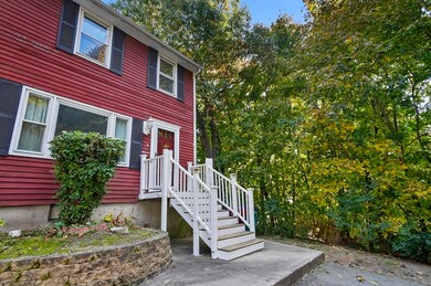 24 Barrows St unit D, Lowell, MA 01852 - photo 3