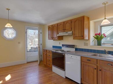 327 Spring St unit 3, Portland, ME 04102 - photo 7