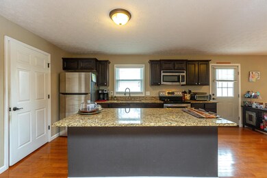 106 Mercer Ave, Harrodsburg, KY 40330 - photo 7