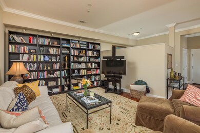 129 Walnut St 410 05