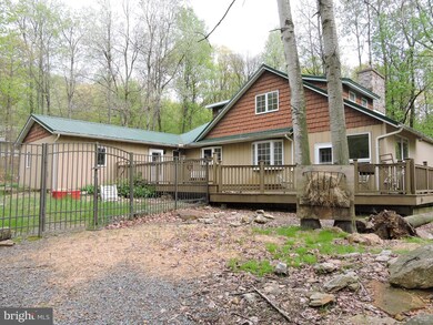 9374 Furnace Rd unit SINGLE, Slatington, PA 18080 - photo 3