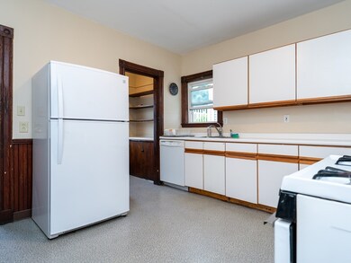 19 Lovell St unit 2, Somerville, MA 02144 - photo 4