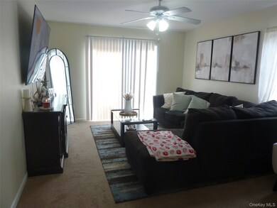 143 Parkside Dr unit 143, Suffern, NY 10901 - photo 5