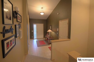 2408 S River Rock Dr, Papillion, NE 68046 - photo 5