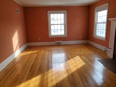 56 Mulberry St, Claremont, NH 03743 - photo 2