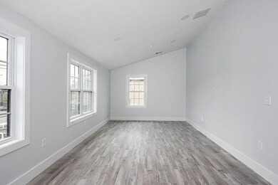 135 Chelmsford St unit 1, Lowell, MA 01851 - photo 7