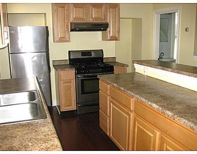 20 7th St unit 2, Providence, RI 02906 - photo 5