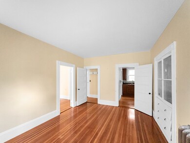27 Woodlawn St unit 2, Jamaica Plain, MA 02130 - photo 7